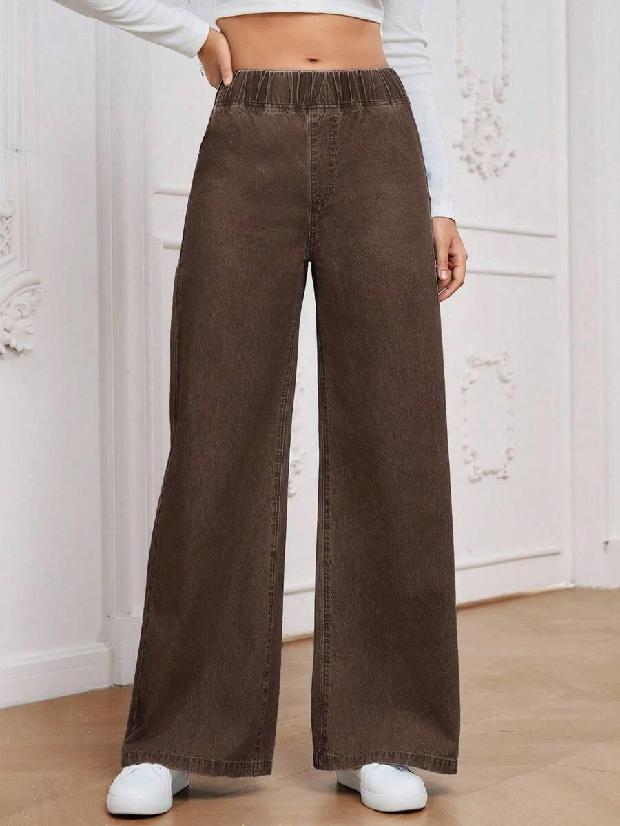 brązowe spodnie jeans