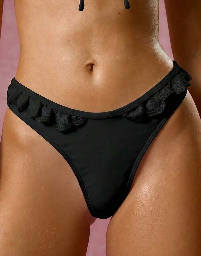 czarny dół od bikini
