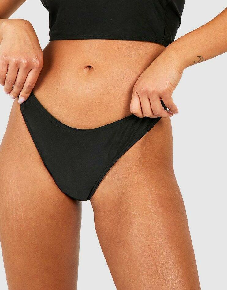 CZARNY DÓŁ OD BIKINI