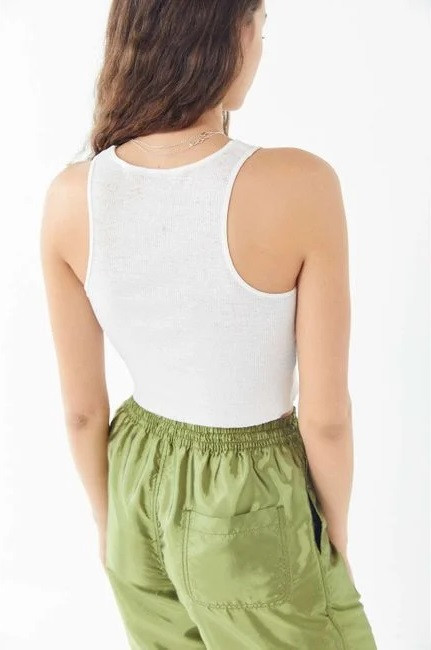 biały crop top prążki basic