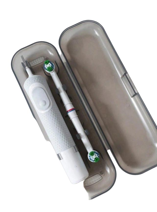 ETUI NA SZCZOTECZKĘ DO ZĘBÓW