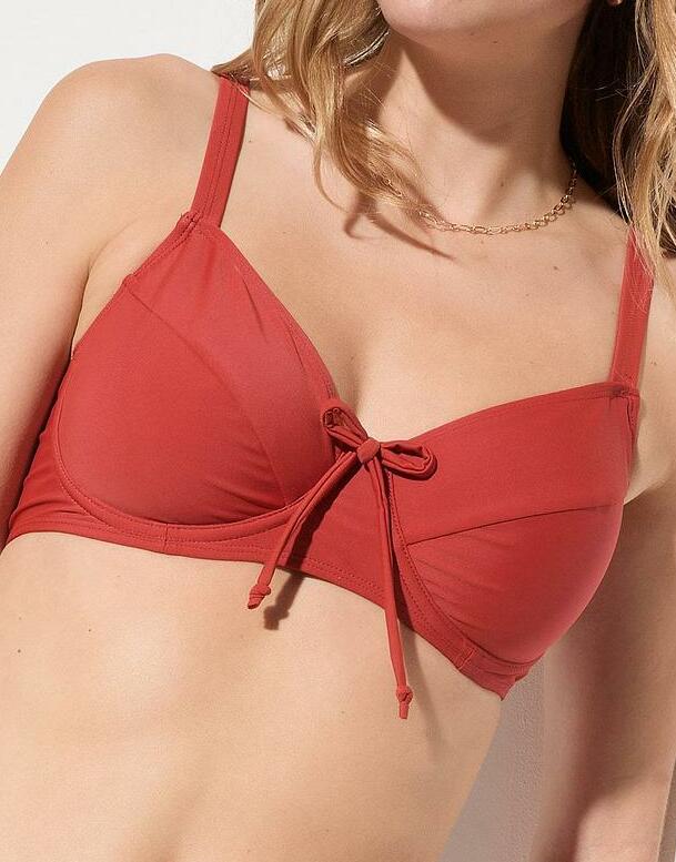 GÓRA OD BIKINI