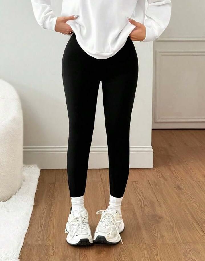 czarne legginsy wysoki stan