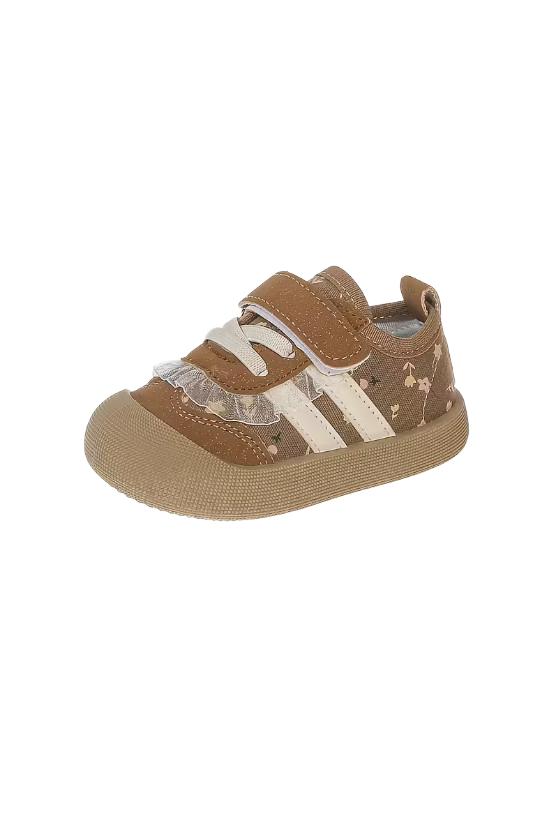 brązowe buty sportowe kwiaty falbana