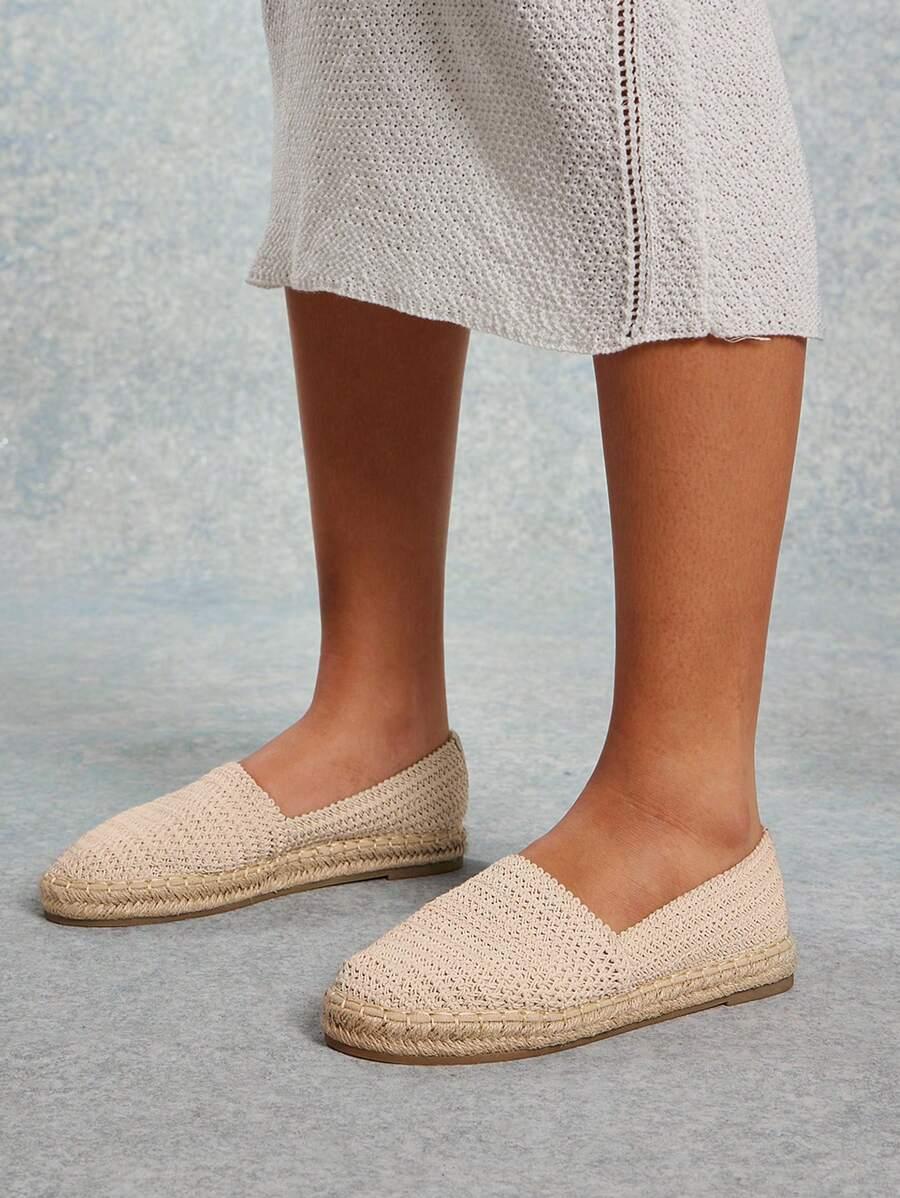 beżowe espadryle splot
