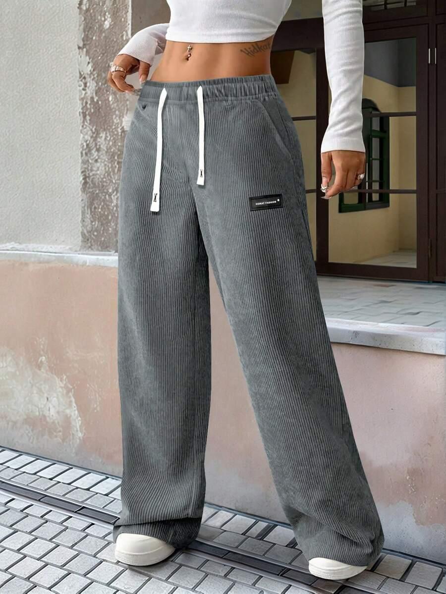 szare spodnie casual