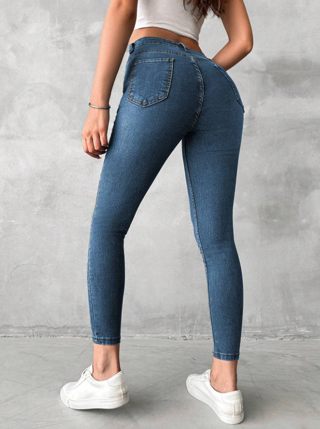 NIEBIESKIE JEANSOWE SPODNIE RURKI