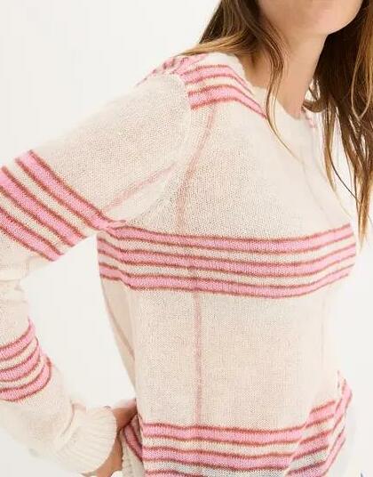 SWETER W PASKI