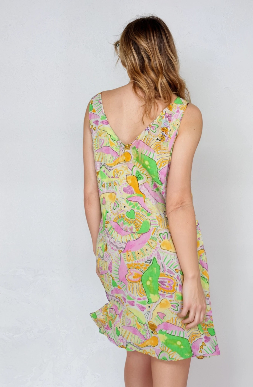 SUKIENKA BEZ RĘKAWÓW PRINT V-NECK