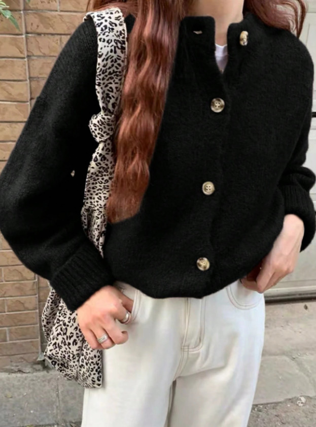 czarny SWETER GUZIKI