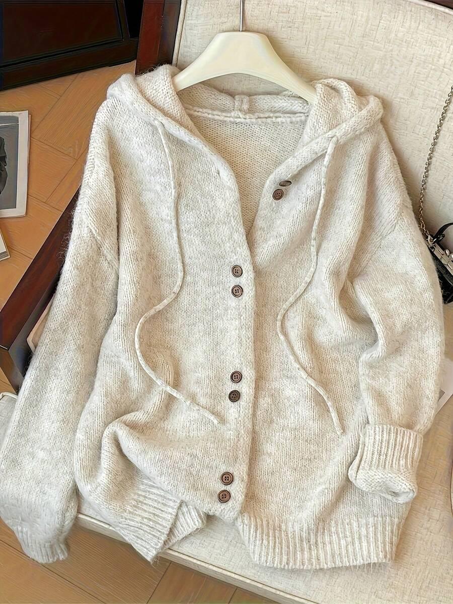 beżowy sweter kaptur