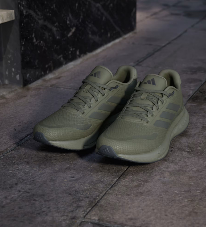 zielone buty sportowe Runfalcon 5