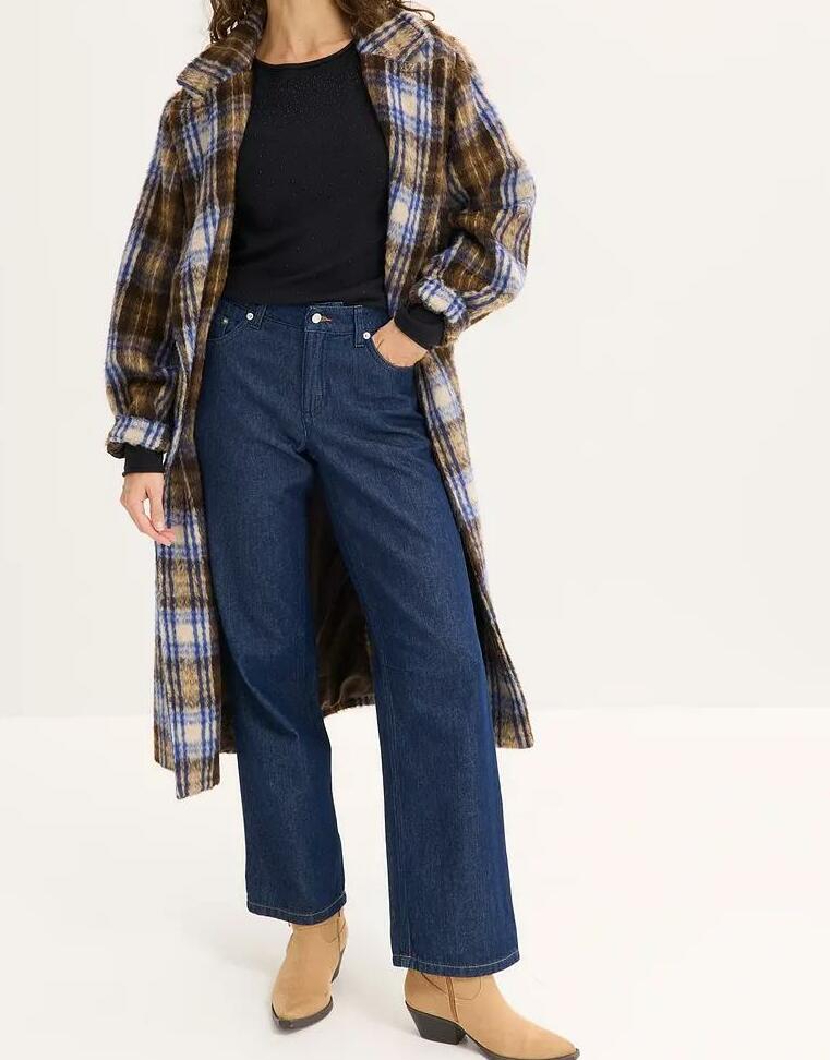 SWETER Z cyrkoniami
