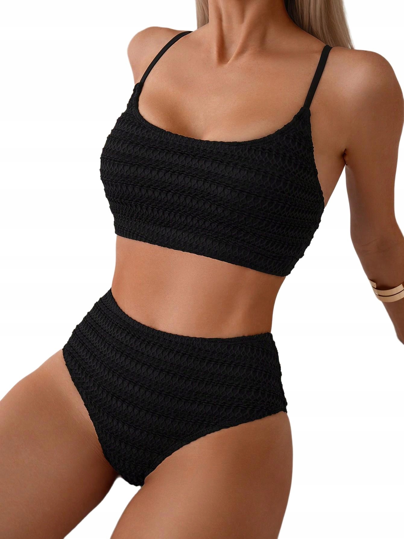 czarna góra od bikini