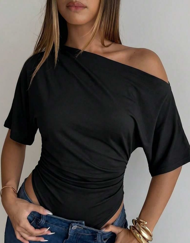 czarne body asymetryczne