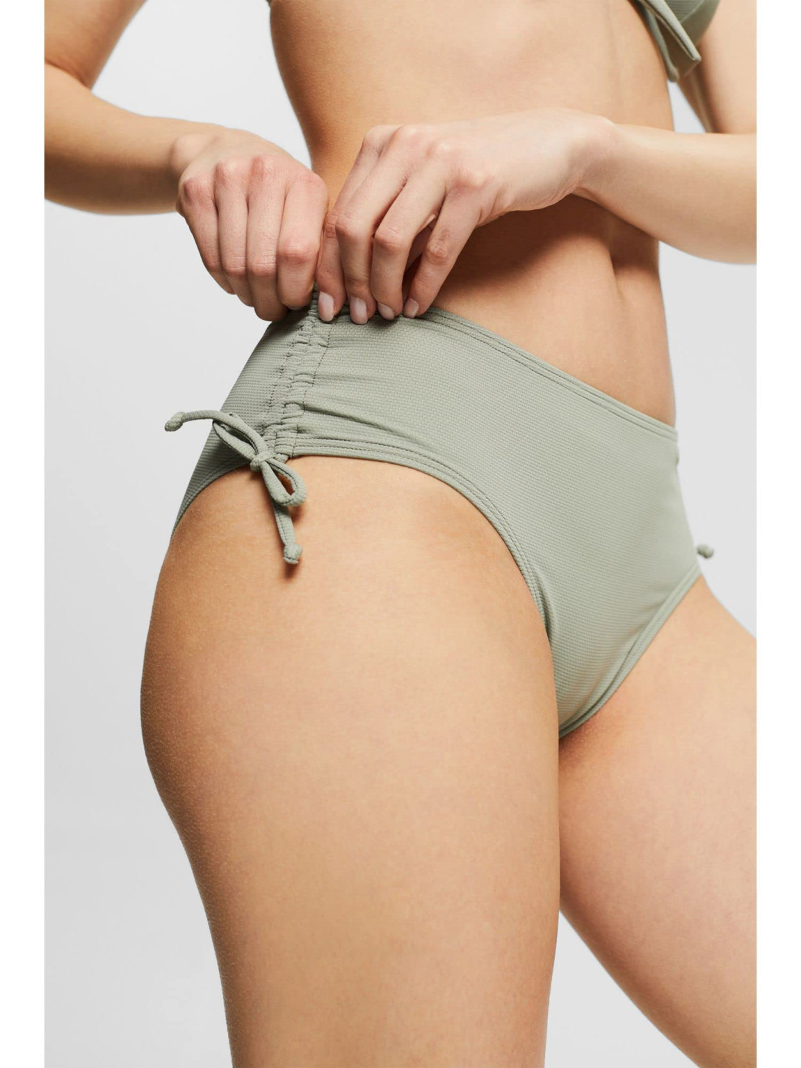 ZIELONY DÓŁ OD BIKINI MARSZCZENIE