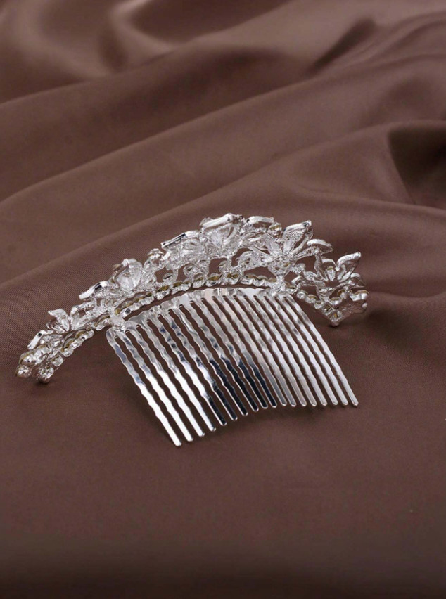 ozdobna tiara do włosów