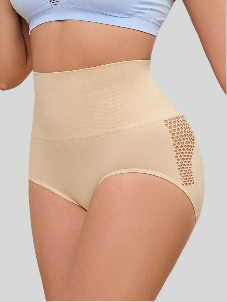 beżowe majtki modelujące