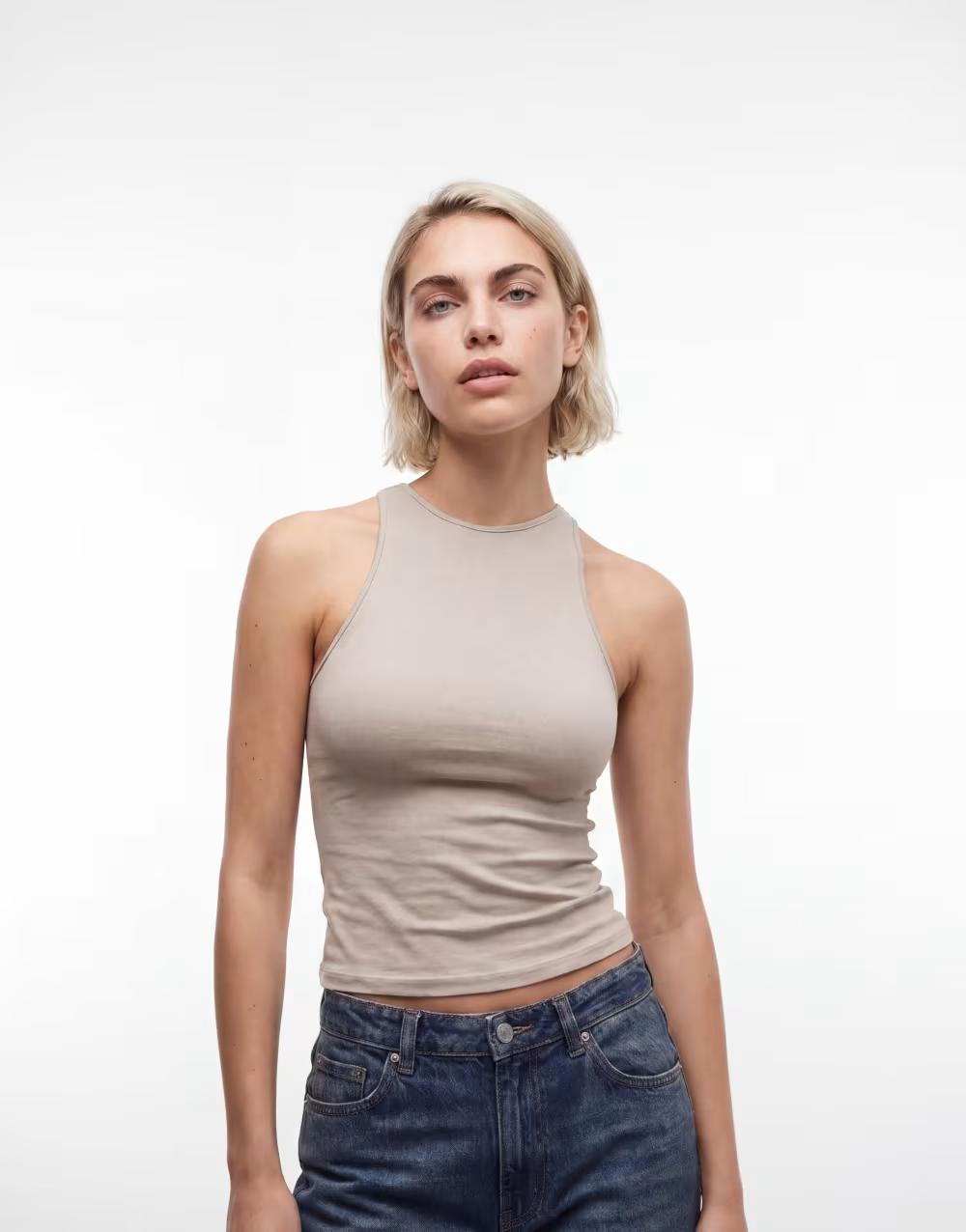 beżowy top casual