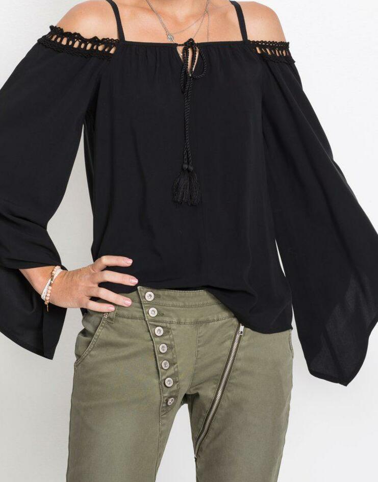 BLUZA Z KORONKĄ