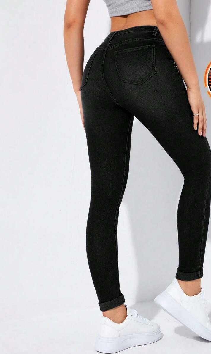 CZARNE SPODNIE JEANS RURKI