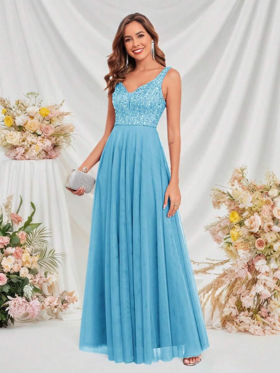 niebieska sukienka maxi 