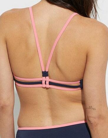 BIUSTONOSZ OD BIKINI