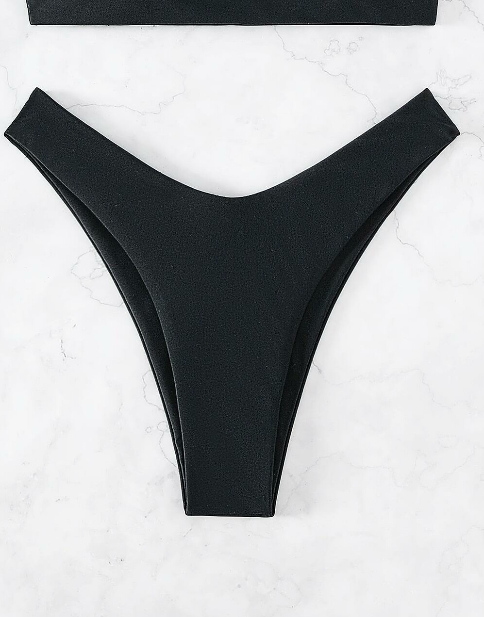 CZARNY DÓŁ OD BIKINI