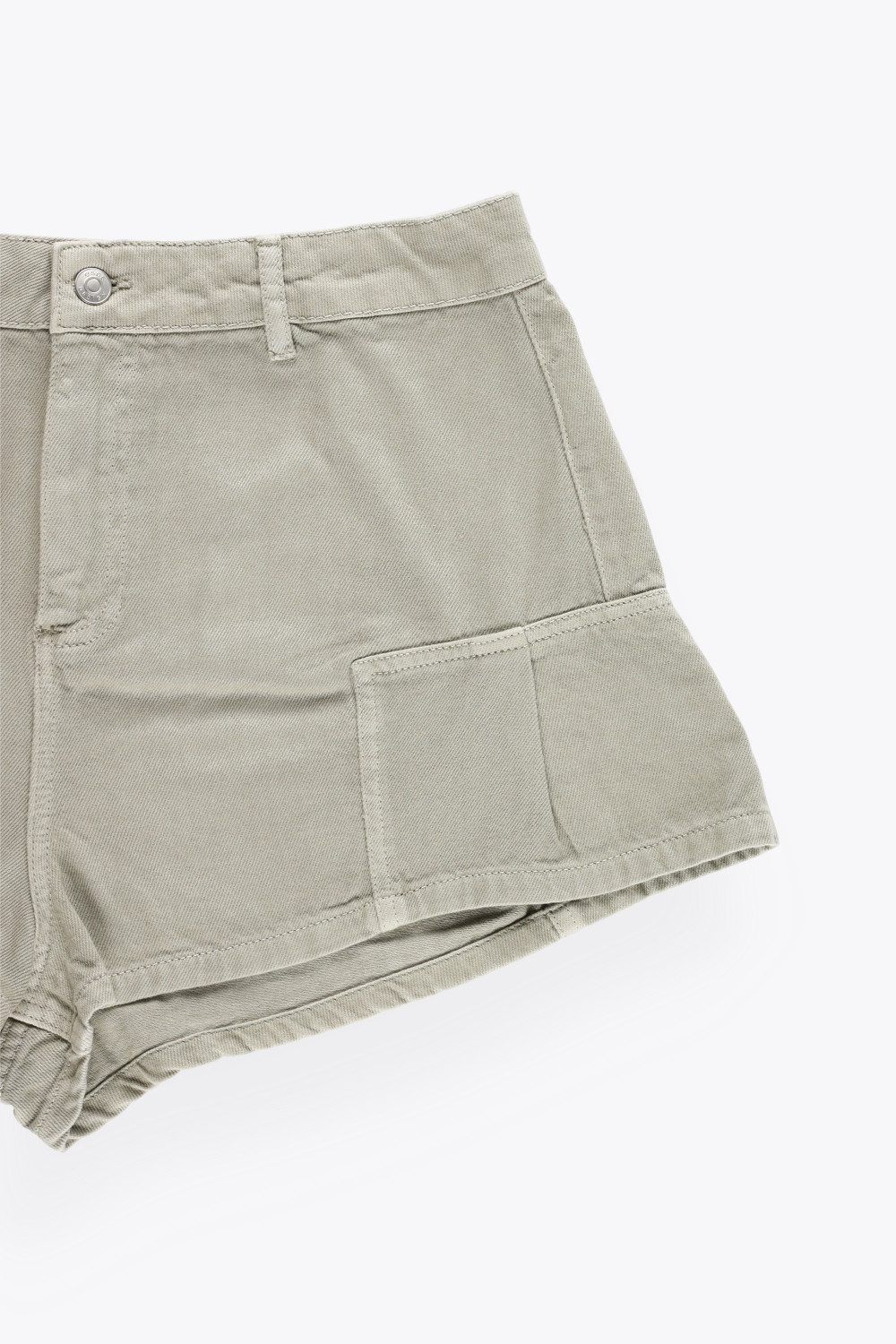 ZIELONE KRÓTKIE SPODENKI JEANS ZAMEK