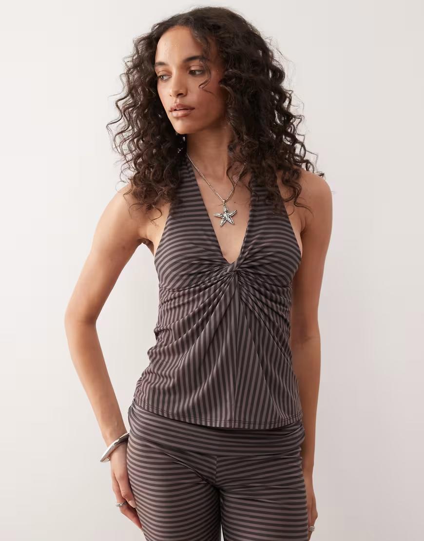 TOP W PASKI CASUAL