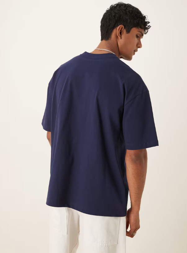 GRANATOWY T-SHIRT NADRUK KONTRAST