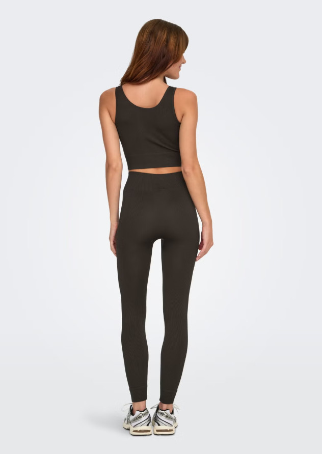 sportowy brązowy crop top