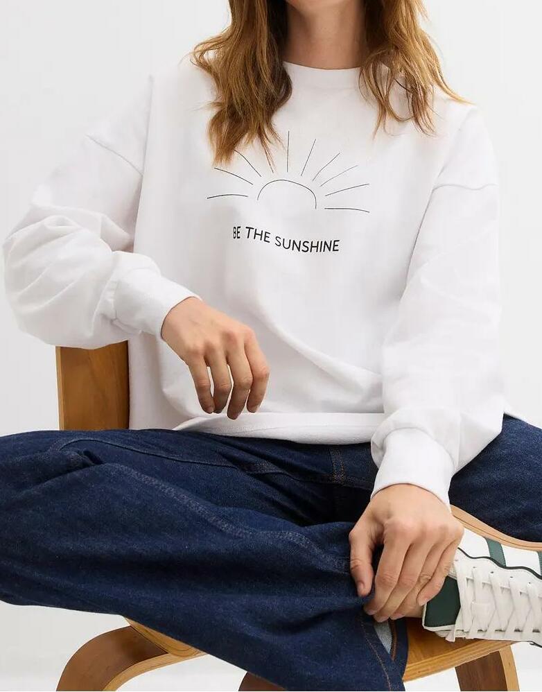 BLUZA Z NADRUKIEM