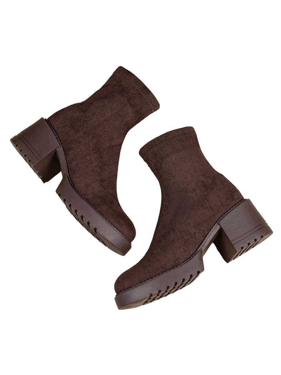 BUTY NA PLATFORMIE 
