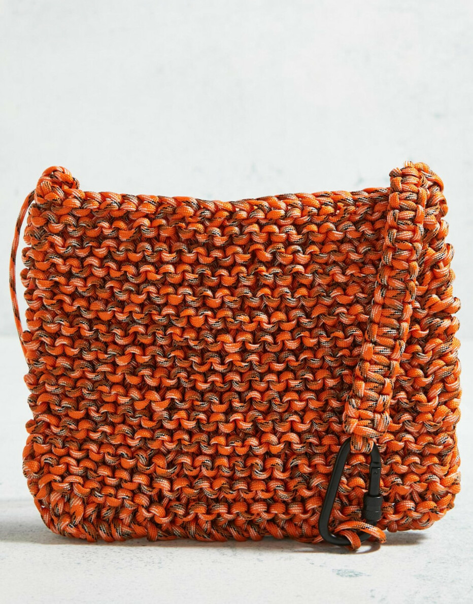 pleciona pomarańczowa torebka karabińczyk