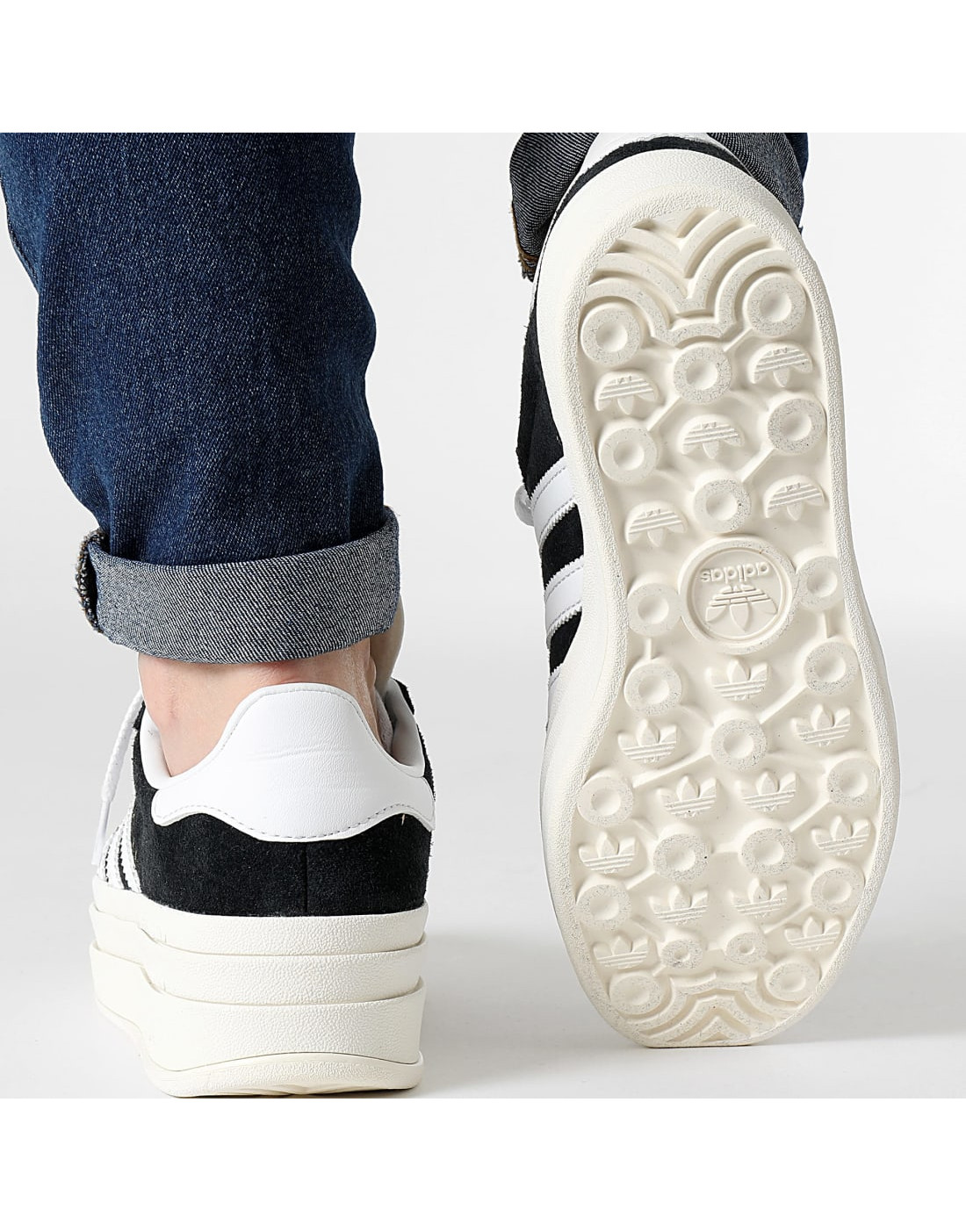 skórzane buty sportowe Gazelle Bold HQ6912