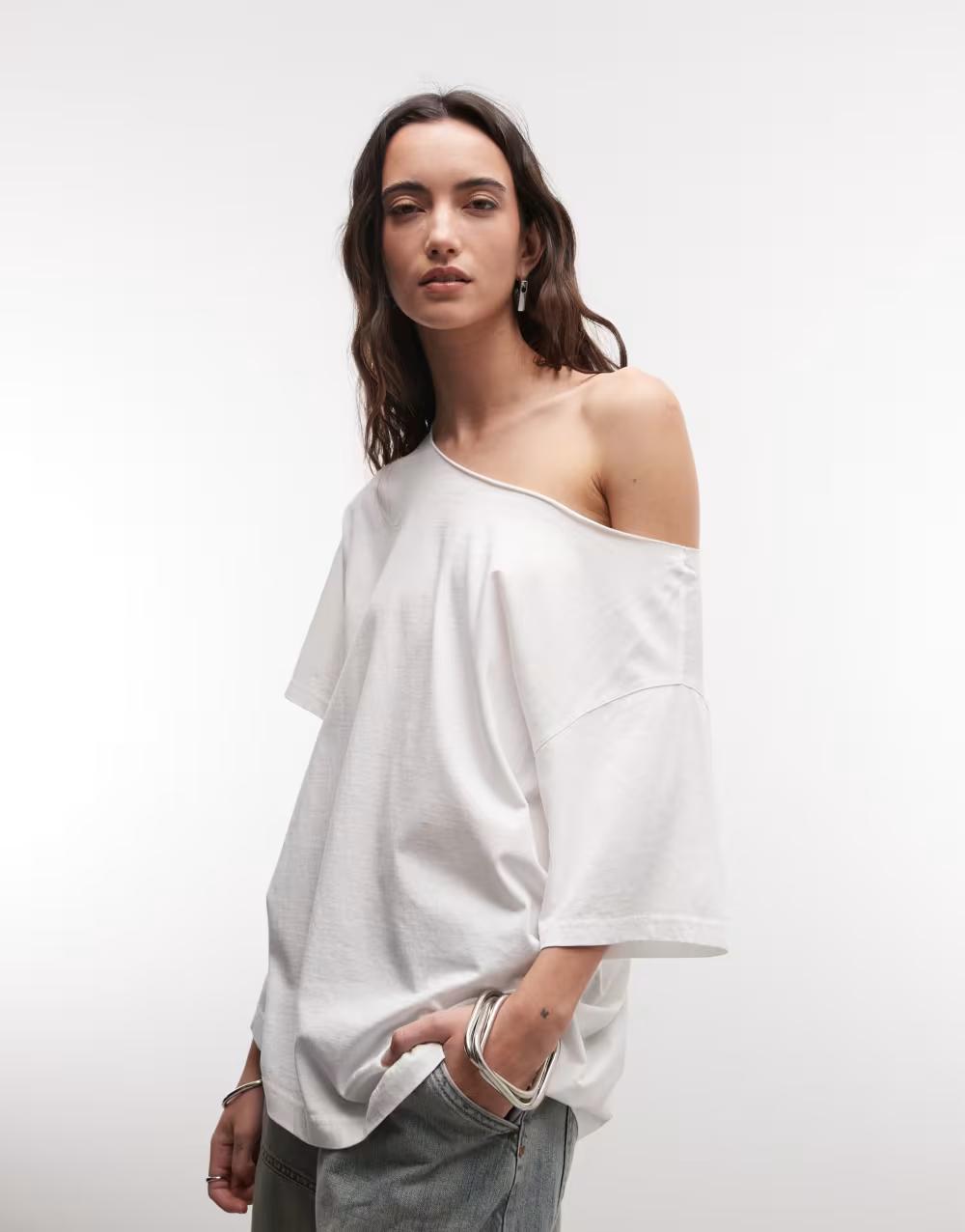biały oversize t-shirt