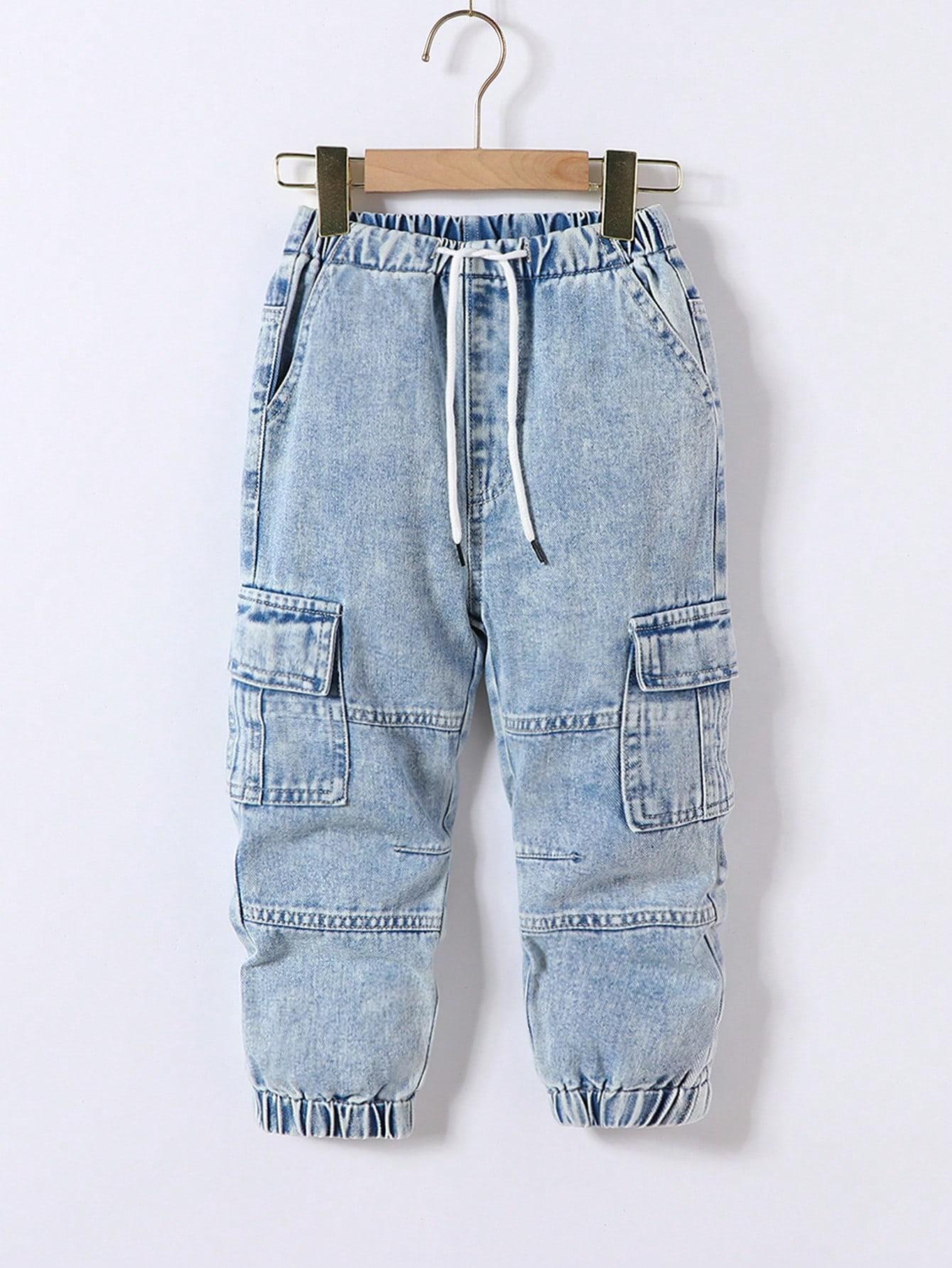 niebieskie spodnie jeans 