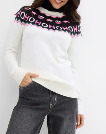 SWETER ZE WZOREM 