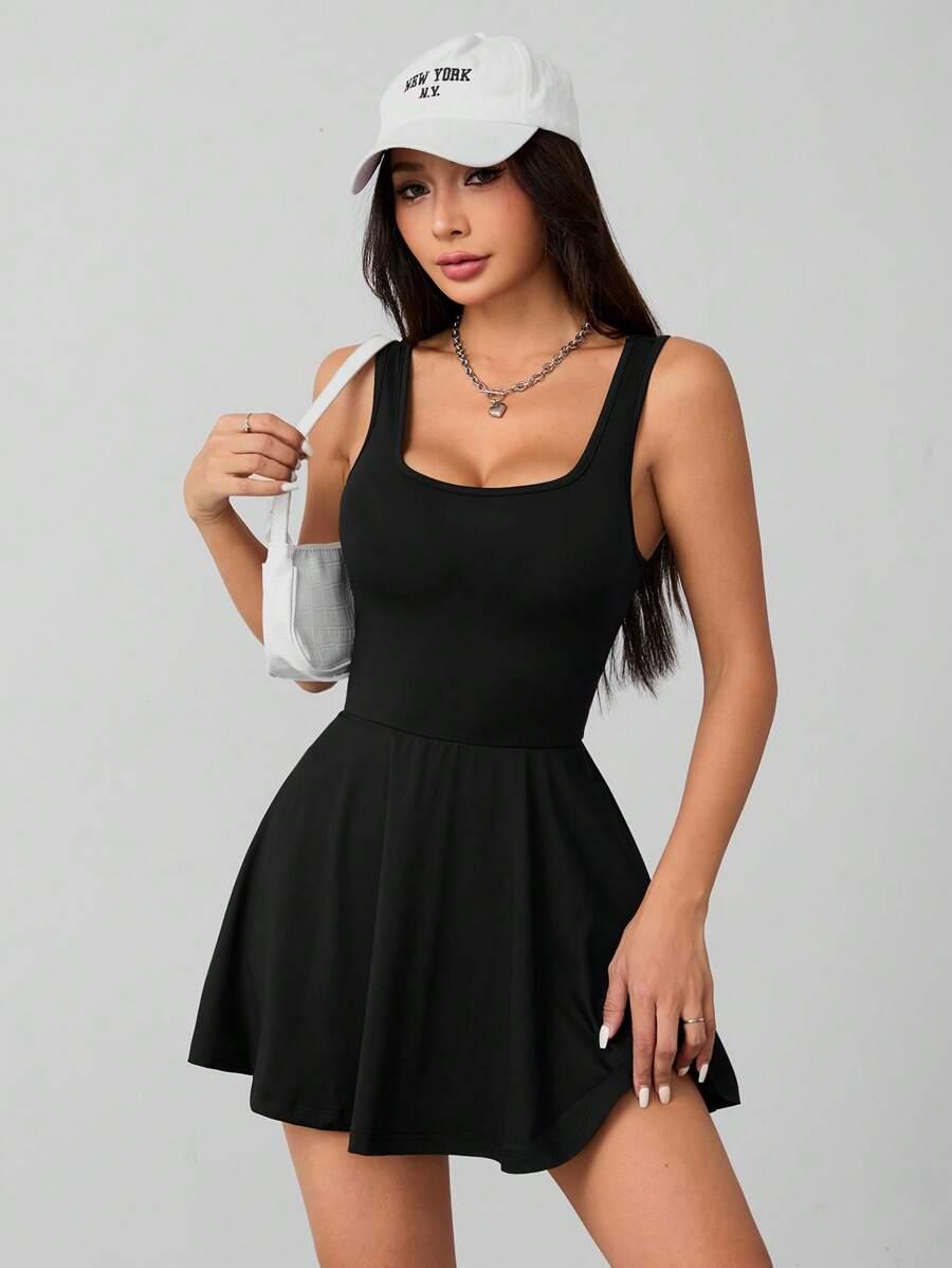 CZARNA SUKIENKA MINI