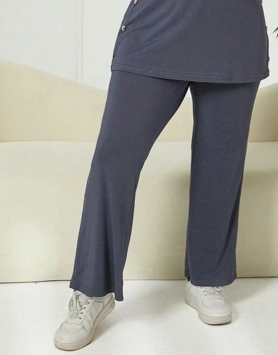 szare spodnie casual