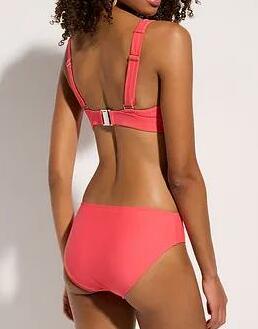 DÓŁ OD BIKINI 