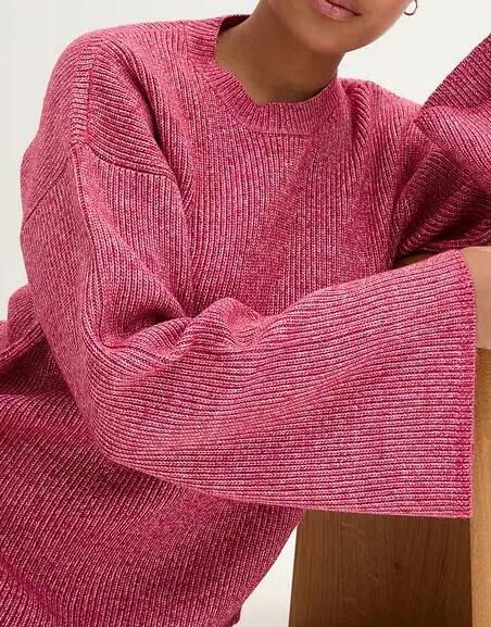 SWETER DAMSKI OKRĄGŁY DEKOLT LUŹNY FASON
