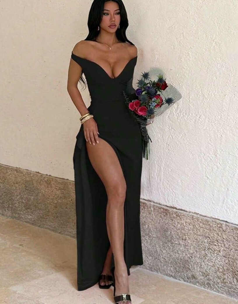 CZARNA MAXI SUKIENKA