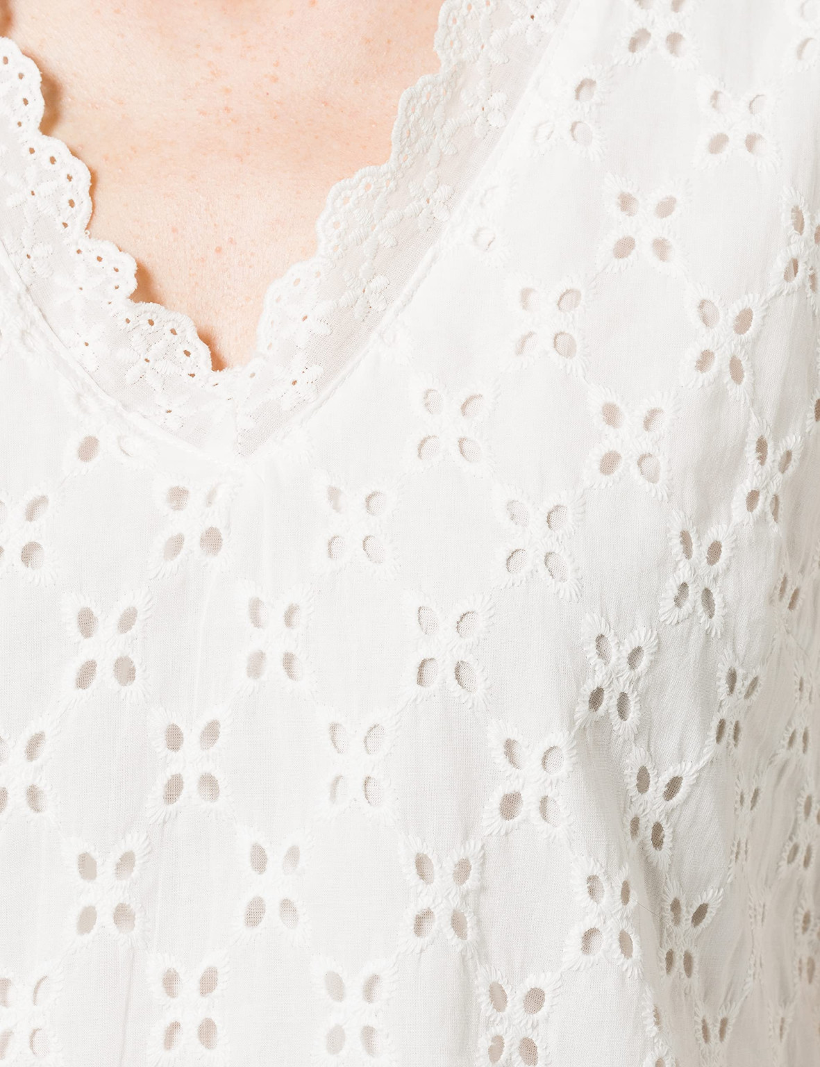BIAŁA BLUZKA V NECK HAFT