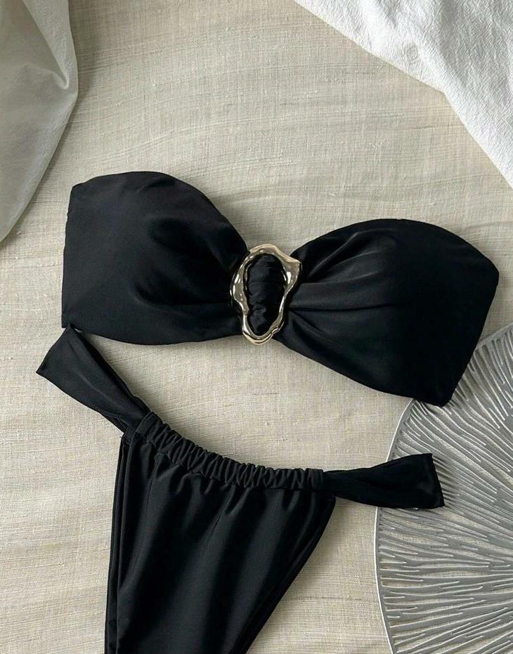 czarna góra od bikini 