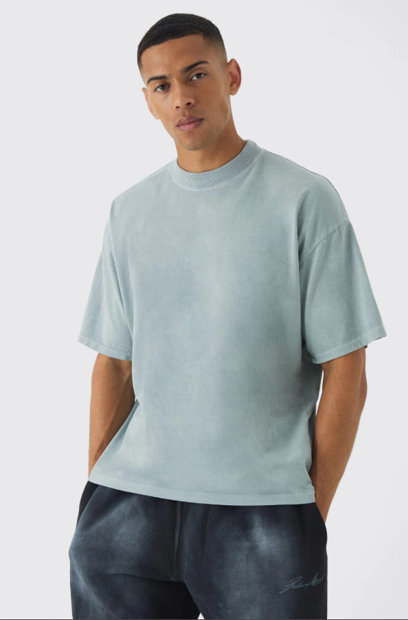 szary t-shirt oversize