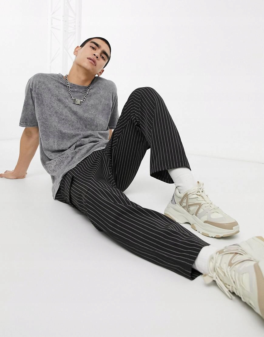 T-SHIRT OVERSIZE WASH EFFECT ZDOBIENIE