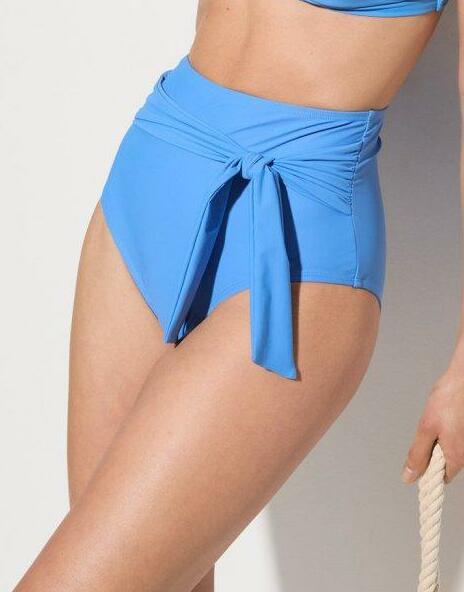 DÓŁ OD BIKINI 