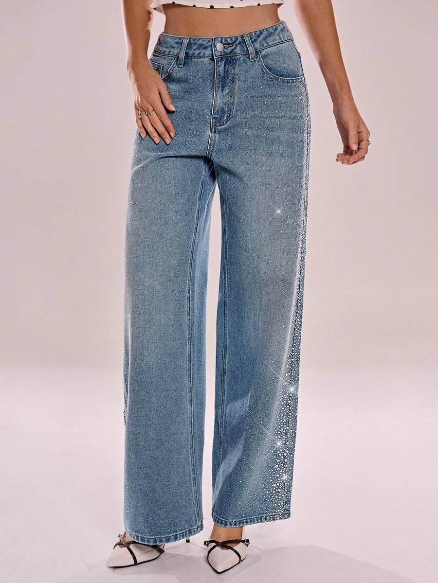 niebieskie spodnie jeans zdobienie 